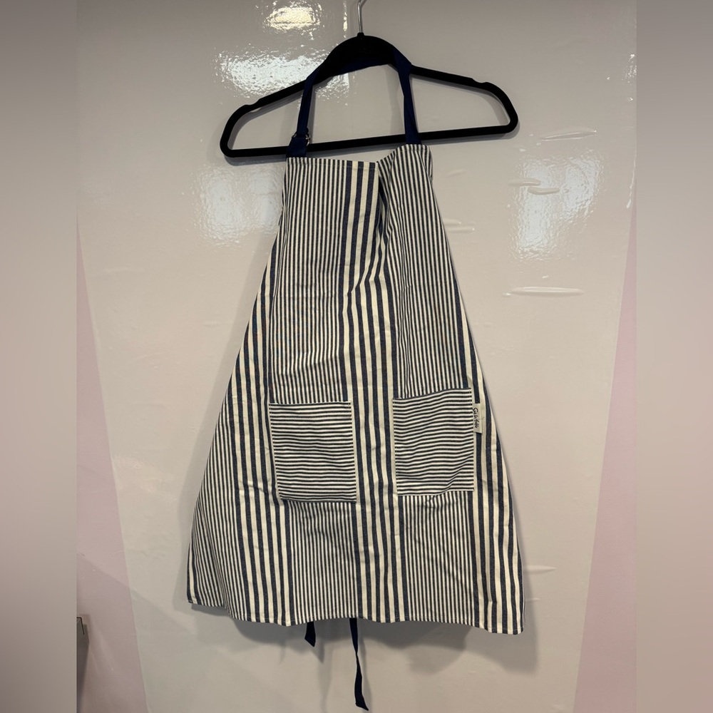 Striped Sur‎ La Table Apron with Pockets